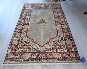 Small Handwoven Rug , 2'5"x4'4" ft Vintage Small Rug / B-573