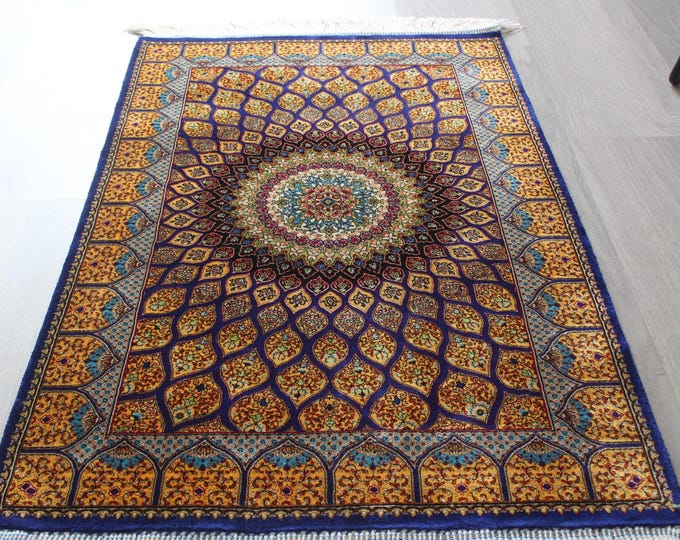 Small Silk Rug, Silk Rug, Silk Medallion Rug, Oriental Silk Rug / B-2016 / 1'9''x3'