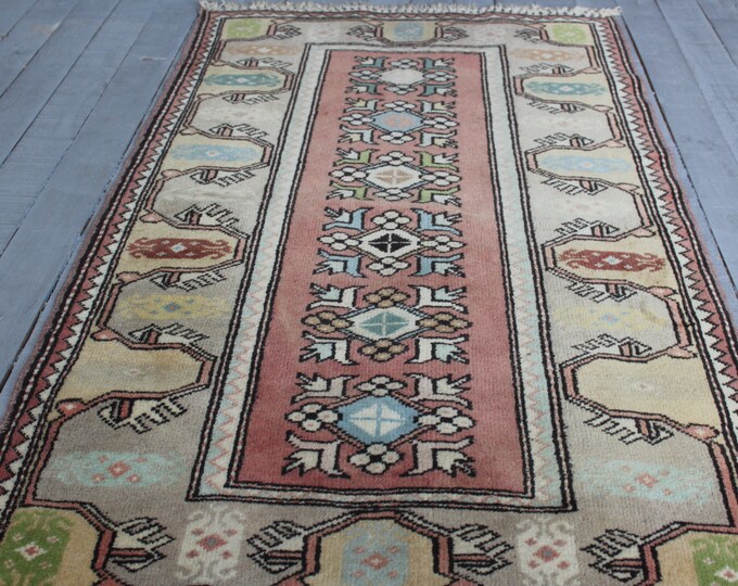 2'9"x5'1" feet FREE Shipping Vintage High Quality Milas Carpet,  Turkish Small Wool Rug