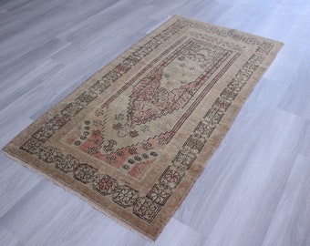 Vintage Anatolian Oushak Rug, Small Beige Wool Rug (3'1"x6'1")