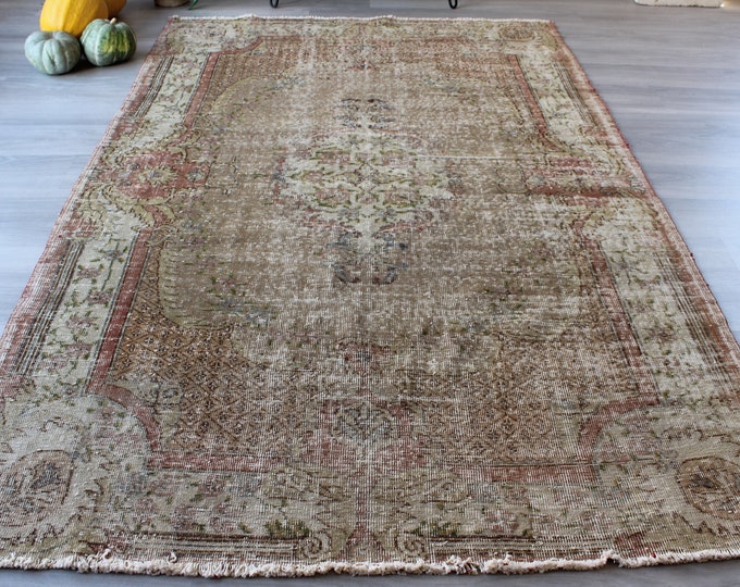 5'6"x8'7" ft , Vintage Oushak Rug, Turkish Area Rug, Rose design rug, Floral  Rug, Ethnic Turkish Rug / B-1260