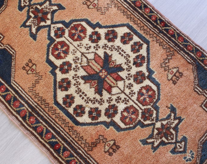Small Anatolian Rug, Small Ethnic Rug, Vintage Handwoven Door Mat , Ethnic Door Mat / B-1426 / 1'8"x3'4"