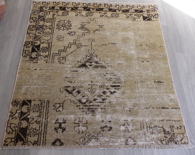 Small Beige Rug, Beige Oushak Rug, Ethnic Beige Rug, Small  Handwoven Beige Rug ,