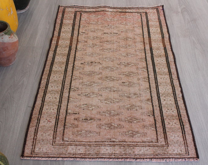 Pale Bukhara Rug, Small Mute Rug, Ethnic Pale Wool Rug, Vintage Bukhara Rug, Small Bukhara Rug / B-1569 / 2'2"x3'4"