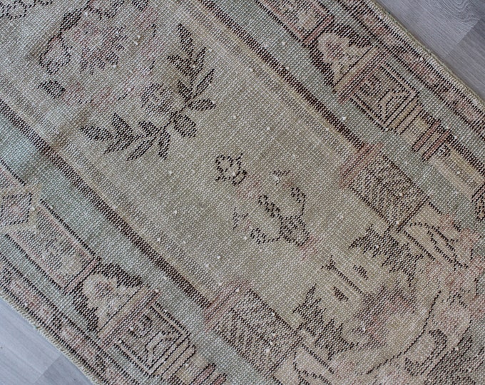 Small Vintage Rug, Ethnic Small Rug, Mute Small Rug, Low Piled Small Handwoven Rug / B-1699 / 2'8''x4'3''