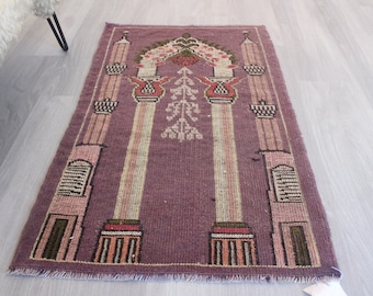 Small Purple Rug, Chandelier Rug , Small Oriental Rug , Vintage Small Rug , Small Prayer Rug / B-1697 / 2'x3'8''