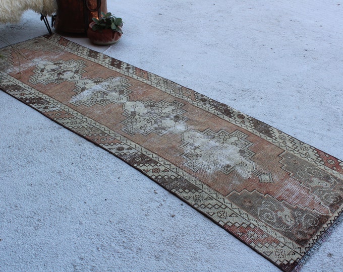 2'7x9'1" ft   RUNNER Vintage Anatolian Rug Runner, Turkish Rug Runner, Oushak Rug Runner, Pale Coloured Rug Runner, Authentic Rug Runner