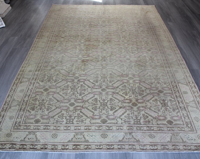 Large Cream-Pink Rug, Vintage Oushak Rug, Large Vintage Rug , Pale Area Rug / B-1733 / 6'3"x9'6"