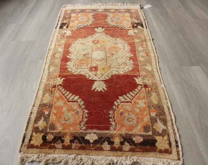 Small Anatolian Rug, Ethnic, Handwoven Small Rug, Vintage Small Rug, Small Turkish Rug, Ethnic Door Mat / B-1608 / 2'5"x5'2"