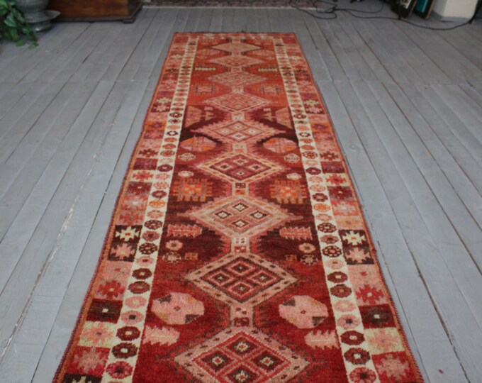 2'8"x9'8" ft  Vintage Kurdish Herki Rug Runner, Vintage Bohemian Runner Rug, Ethnic Hallway Carpet