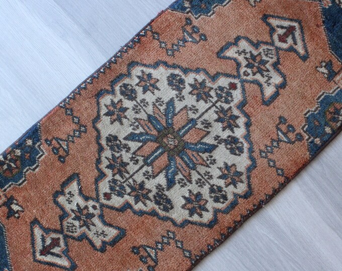 Small Turkish Rug, Vintage Anatolian Rug, Small  Blue Rug , Small Ethnic Rug / B-1441 / 1'4"x3'8"