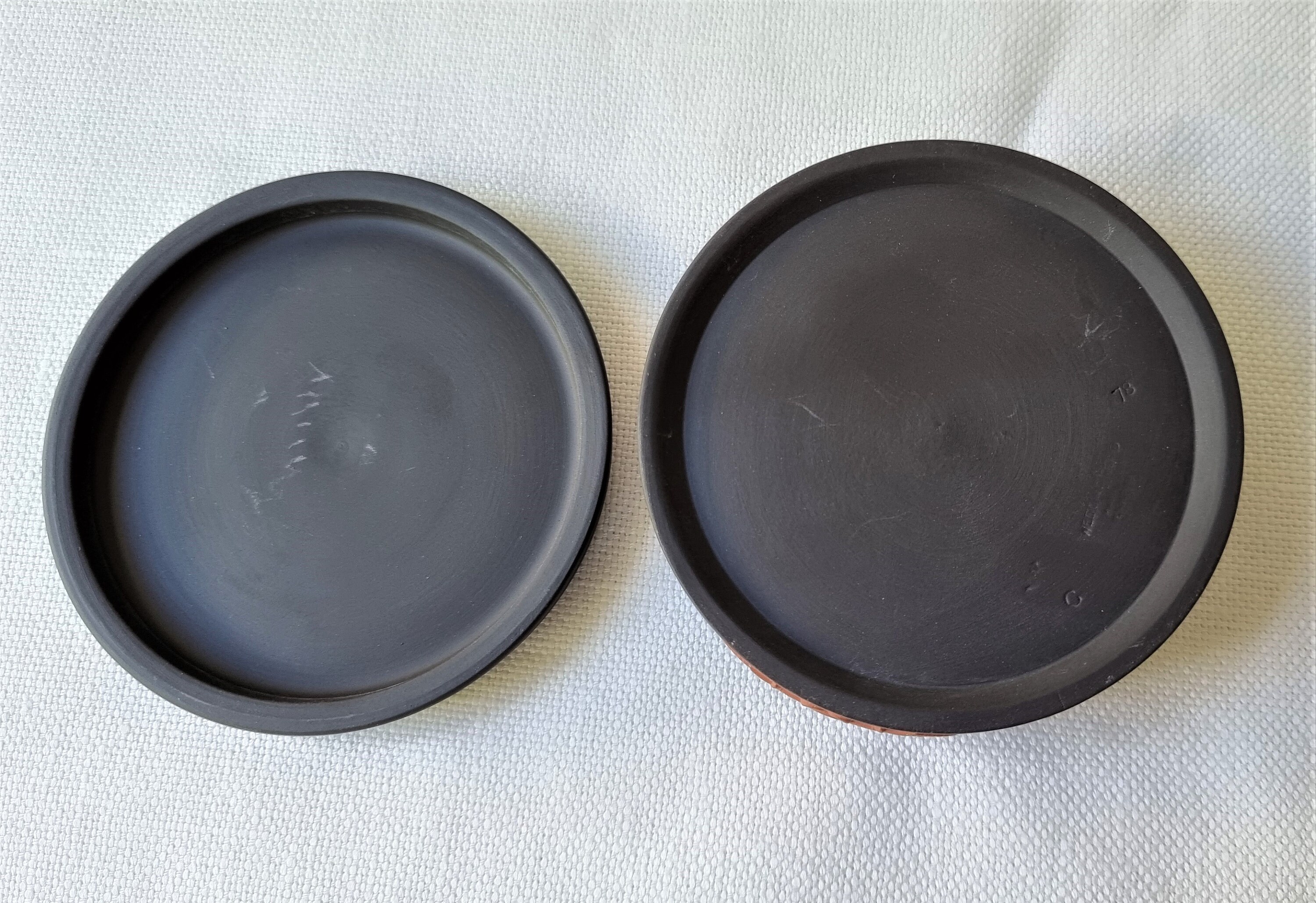 希少なヴィンテージ ウェッジウッド ブラックバサルト＆テラコッタ