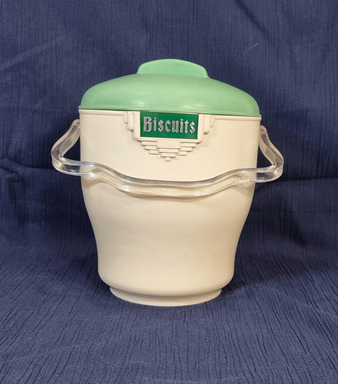 Rare Vintage 1930s Art Deco Bristolite Bakelite Cream and Green Biscuit