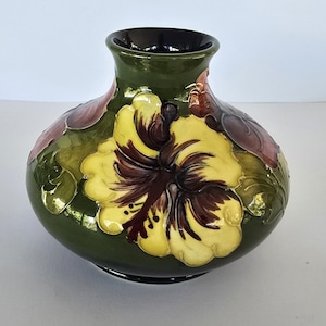 Stunning Vintage Moorcroft Red & Yellow Hibiscus Vase - Hand Signed to Base By Walter Moorcroft
