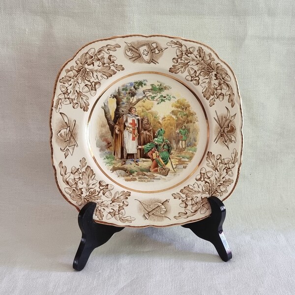 Vintage John Maddock Sons England King Richard Pardons Robin Hood Square Plate 22cms