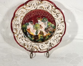 Sumptuous Vintage Capodimonte Italy Ornate Porcelain Display/Wall Plate Cherubs