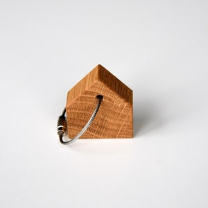 Keychain "House" oak