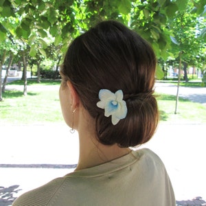 Dendrobium Orchid Hair Pin - Blue Orchid Hairpin - Wedding Hair Flower Hair Pin - Orchid Bridal Hair Flowers Decoration - Wedding Hair Pin