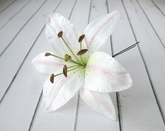 White Lily Hair pin - Bride Large Hair Decoration Real Flower - Bridal Flower Hair Accessories Wedding Bridesmaid Flower Floral Accessories