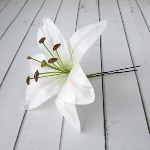 White Lily Hair pin Bride Large Hair Decoration Real Flower Bridal Flower Hair Accessories Wedding Bridesmaid Flower Floral Accessories image 6