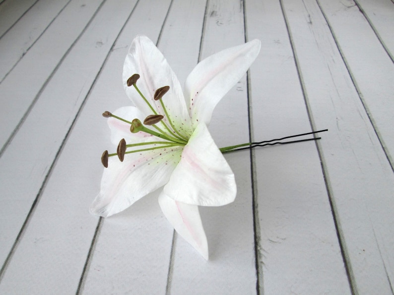 White Lily Hair pin Bride Large Hair Decoration Real Flower Bridal Flower Hair Accessories Wedding Bridesmaid Flower Floral Accessories image 6