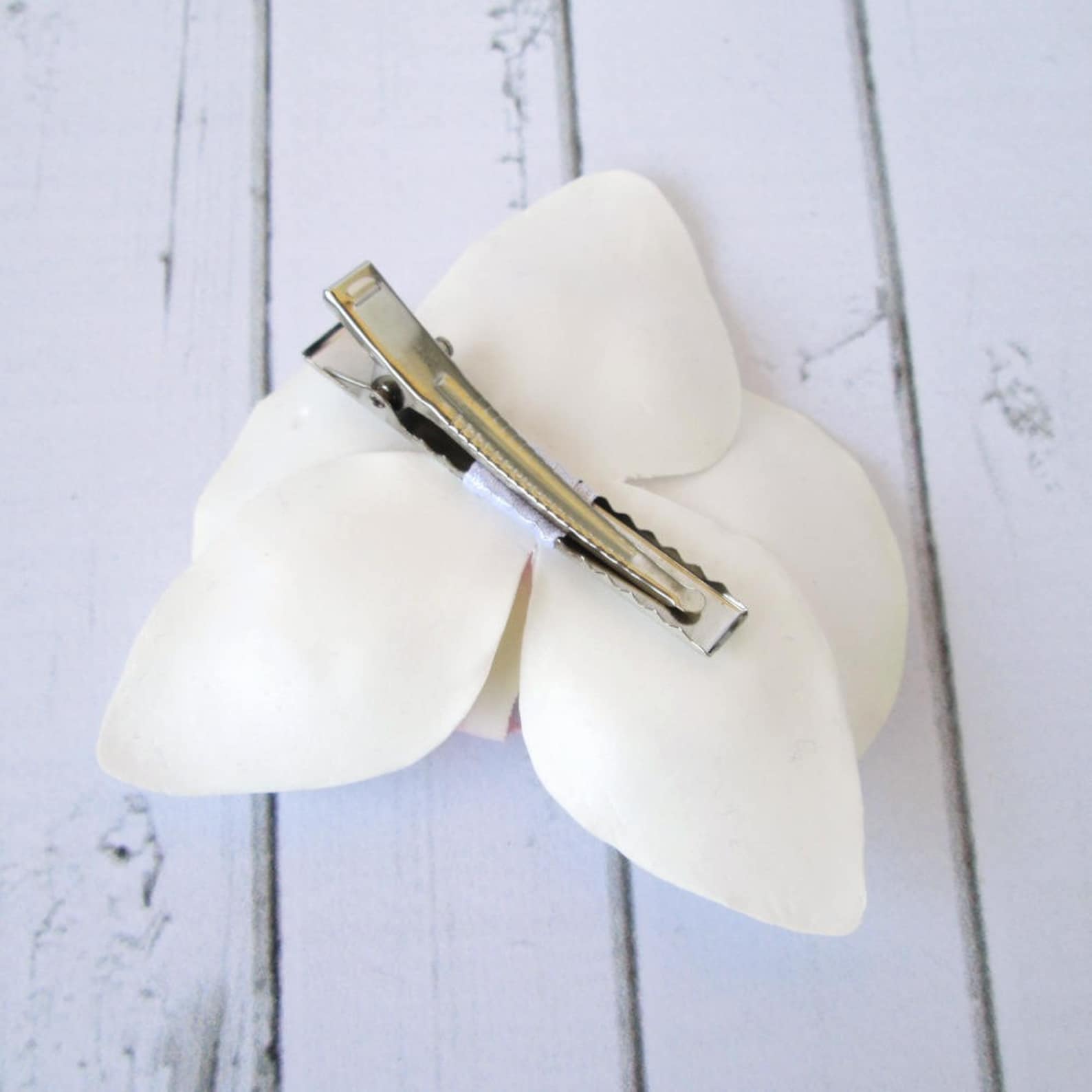 White Orchid Hair Clip Orchid Hairpin Wedding Flower Hair Etsy