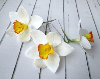 White Narcissus Hairpin - White Daffodils Hair Pin - Spring Hair Pins - Wedding Daffodil For Hair - Bridal Hair Flowers - Floral Hair Pins