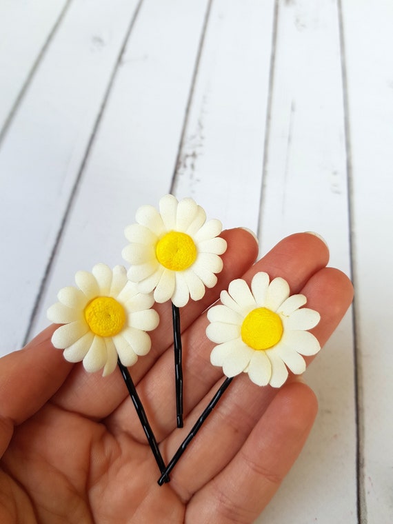 FloralLuxury Set White Daisies Hair Pin Accessories - Daisy Flower Hair Clips - Camomile Hair Decoration - Floral Bobby Pin - Girls Hair Accessories