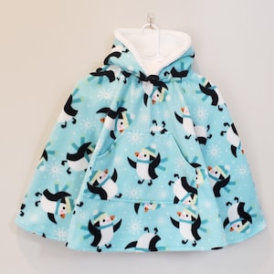 2 日で納品 || ペンギン カーシート ポンチョ || ブルー ペンギン カーシート コート || ペンギン ポンチョ || フリース ポンチョ || すぐに発送