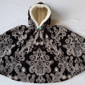 Black Filigree Car Seat Poncho: Cozy Fleece Wheelchair Cape