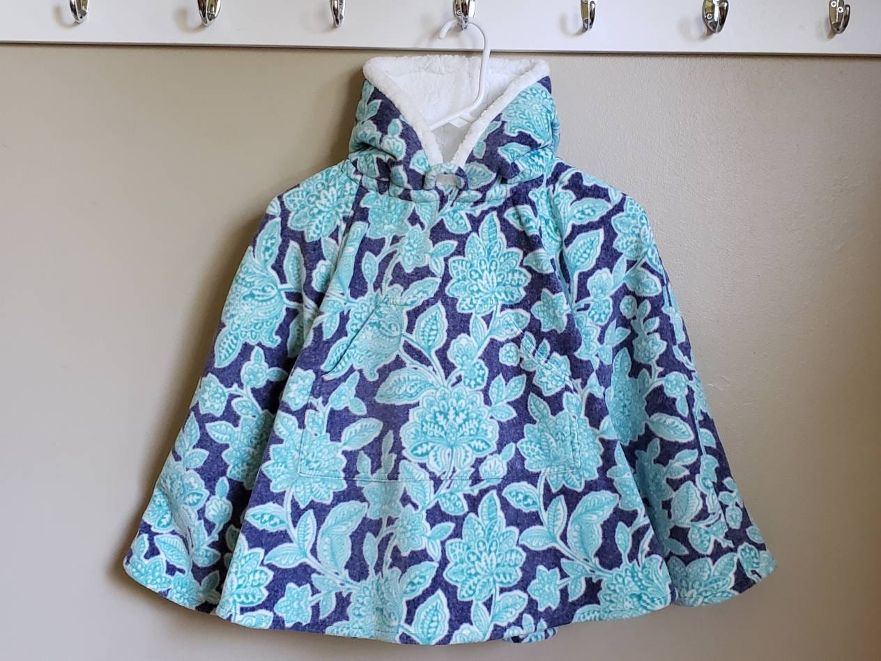 2 Day Turnaround || Flowers Car Seat Poncho, Teal Toddler Poncho, CarSeat Poncho, Flower Poncho, Car Seat Coat, Carseat Coat