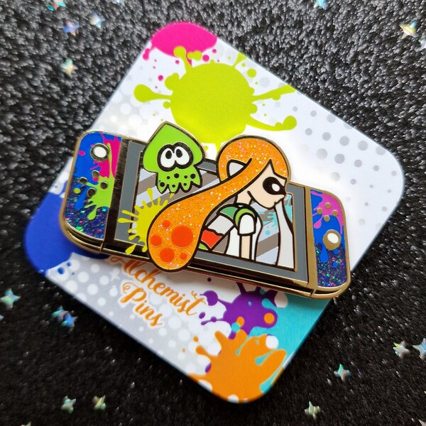 Bunter Handheld-Konsolen-Emaille-Pin – Gamer-Geschenk – Tintenfisch-Mädchen – Anstecknadel