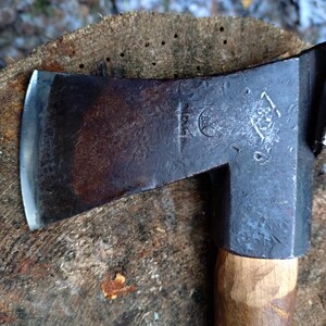 OUTIL ANCIEN /PETITE tête de hache/bûcheron/forestier/old tool EUR 25