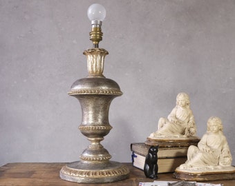 Baroque style wood table lamp / turned & carved with leaf motifs  / 1940s - 50s / most likely italian