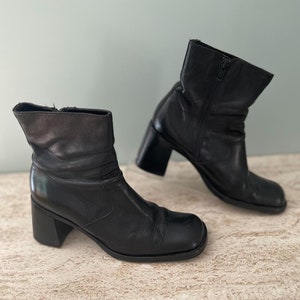 Vintage Joan and David Black Boots, Sq Toe, Chunky Heel, 39.5 EU/9 US