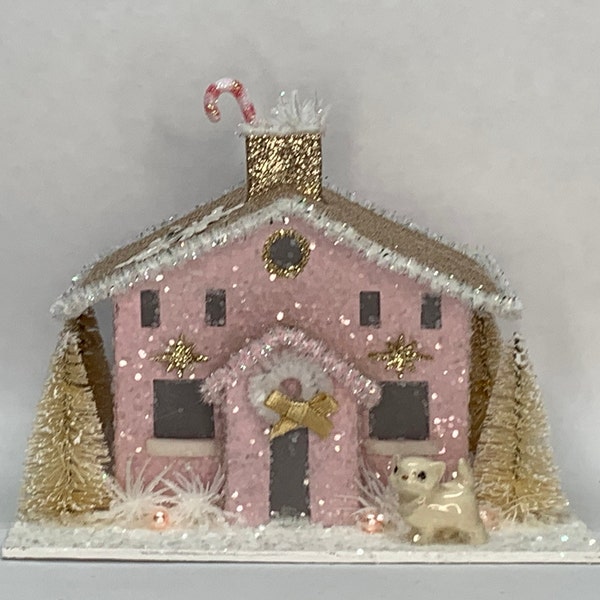 Merry Christmas 'Kitty Fluff' Holiday Glitter Putz House