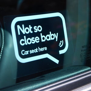 Baby-autostoeltje zwangere baby hobbel moeder raamsticker