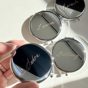 Hand Engraved Calligraphy Compact Mirror, Personalized Gift, Bridesmaid Gift