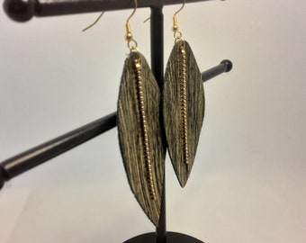 Gold leaf dangle earrings