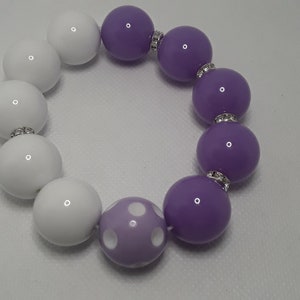 Purple and white chunky beaded bracelet, Purple and white polka dot beaded bracelet