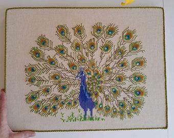 Large Vintage Crewel / Unique crewel  / large vintage embroidery / Vintage needlepoint / Home decor / Peacock Crewel / Peacock