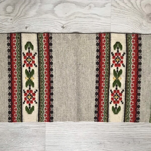 Scandinavian Wool Runner Woven with fringes Swedish Folk Flower patterned Dresser Scarf Retro Farmhouse Cabin Decor Textile Hygge Rustic Mat