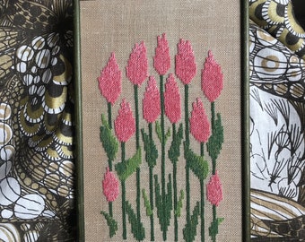 Vintage Tulpen Stickerei / Vintage Stickerei / Vintage Stickerei / Vintage Nadelspitze / Blumen Zierde / Blumen Stickerei / Tulpe / Rosa Tulpen