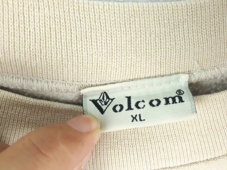 VOLCOM SKATEBOARD Sweatshirts Skater Vintage Volcom Skateboarding Usa Streetwear Jumper Pullover Boardwear Skater Sweaters XL fit S mens