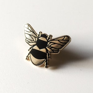 Bee Enamel Pin - Gold Bee Pin Badge - Gift for Bee Lovers