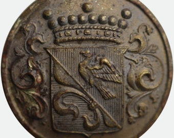 Antique Livery Button with noble Lilliehöök family coat of arms