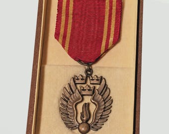 1950s Swedish Civil Defense Merit Medal – Bronze Award with Ribbon Box