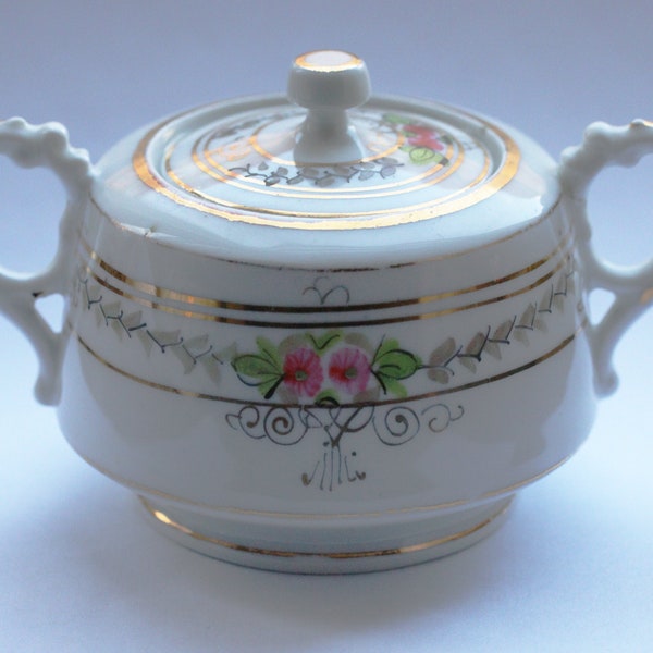 Antique Kuznetsov Impérial Russe Peint à la main Boîte à sucre en porcelaine