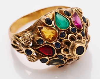 Vintage 1960’s Gold 18K ring multi gemstones