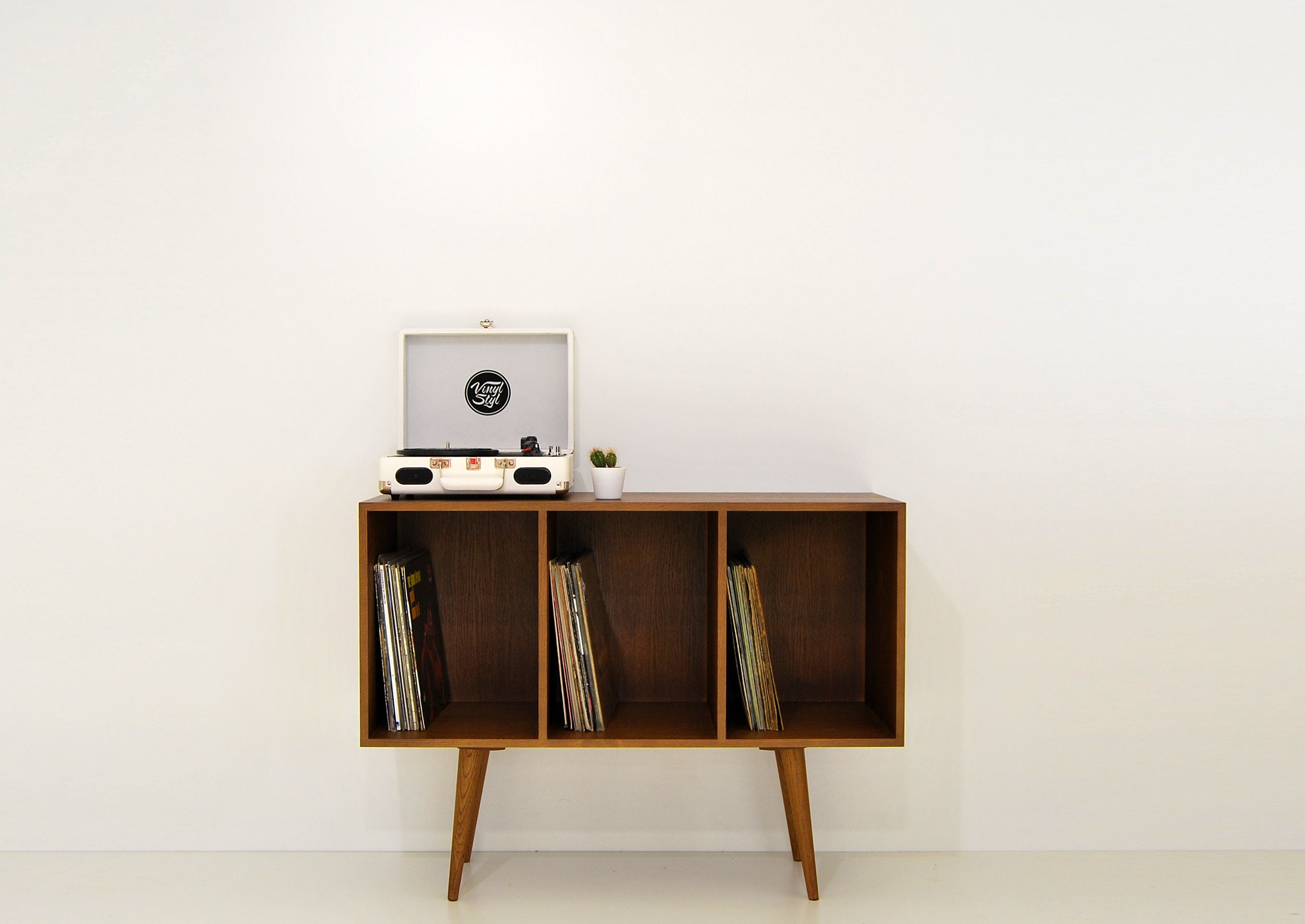 Meuble De Rangement Pour Disques Vinyles, Buffet Moderne Du Milieu Siècle, Console Multimédia, Meuble À Disques, Mobilier Design Sandinave, Rétro